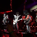 2014-08-August-KISS-and-Deaf-Leopard-Concert-(21)